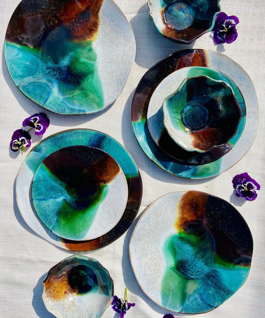 Aurora Tides Dinner Set